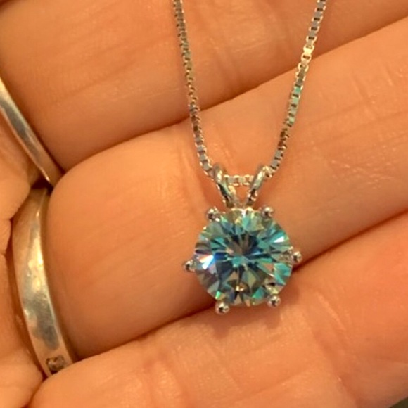 RARE Glacier Blue 2 Carat Moissanite Necklace - Picture 1 of 8